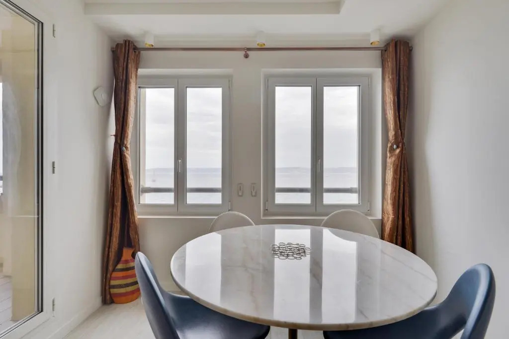 "La Corniche" Superbe appartement avec terrasse pour 7 pers à Marseille by Weekome