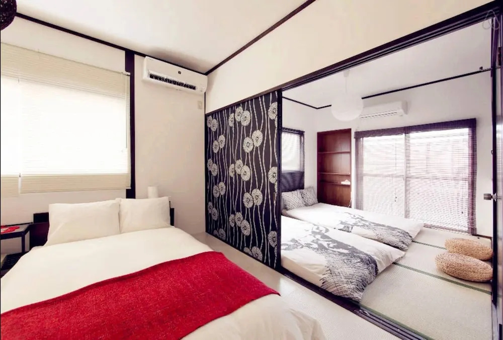 Osaka Zebrahouse Himejima