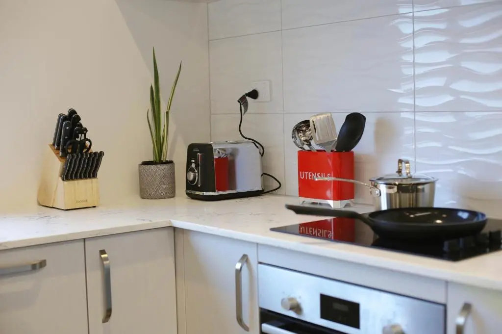 Cheerful 3-Bedroom Townhouse Close To the City