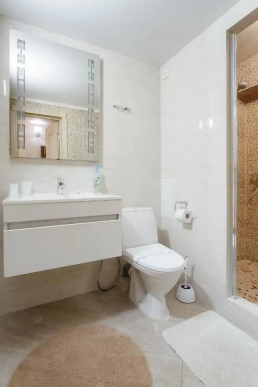 Apartment near Opera Theater