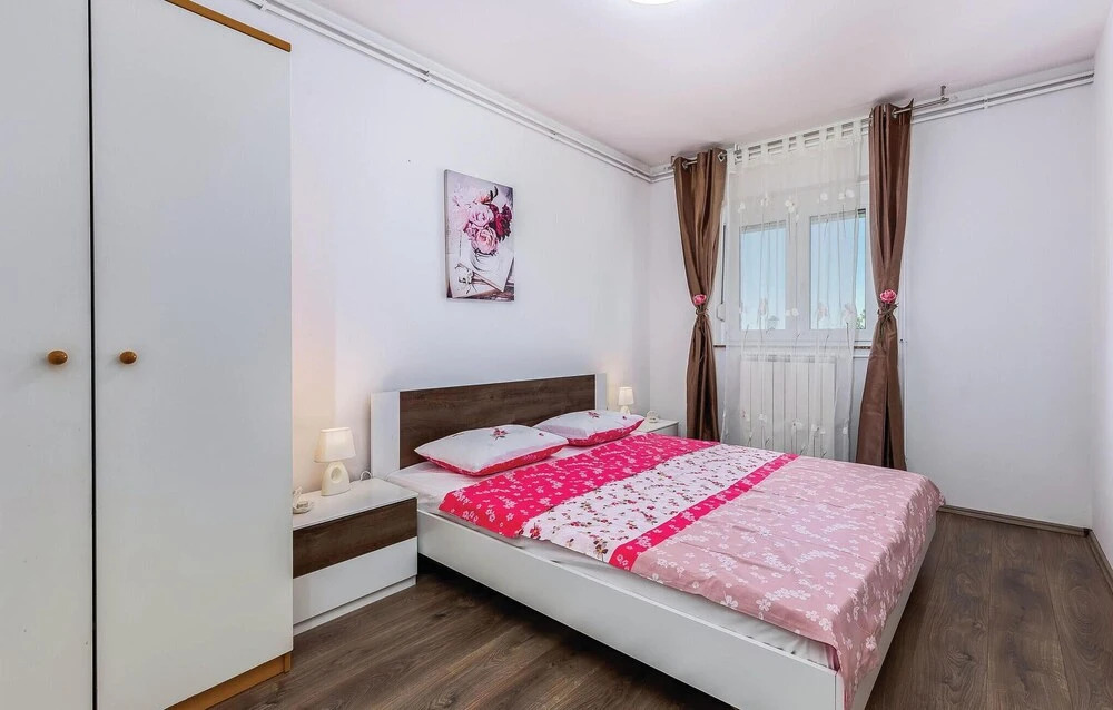 Cozy Apartment In Crikvenica