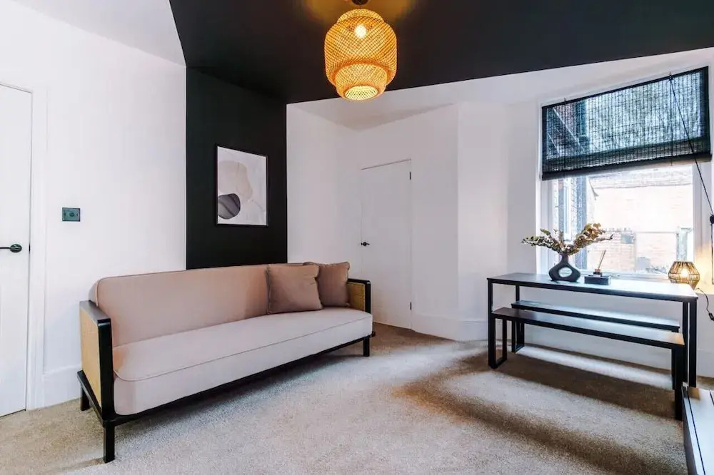 Modern & Chic Four Bedroom Home