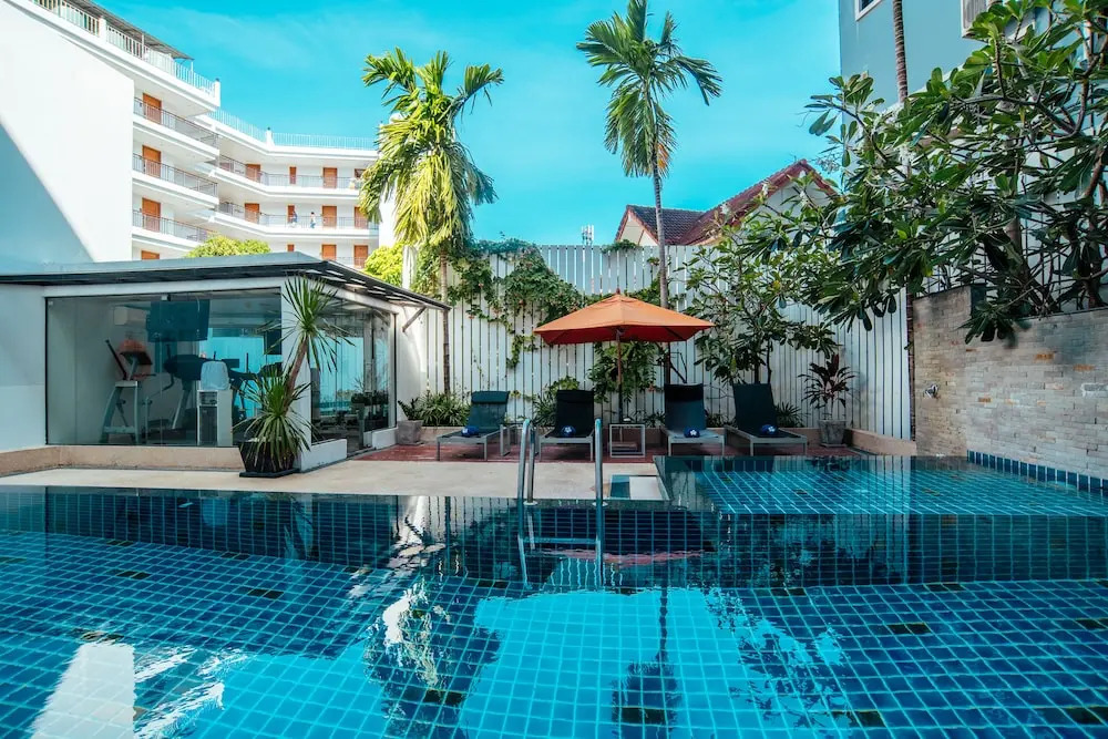 eastin hotel