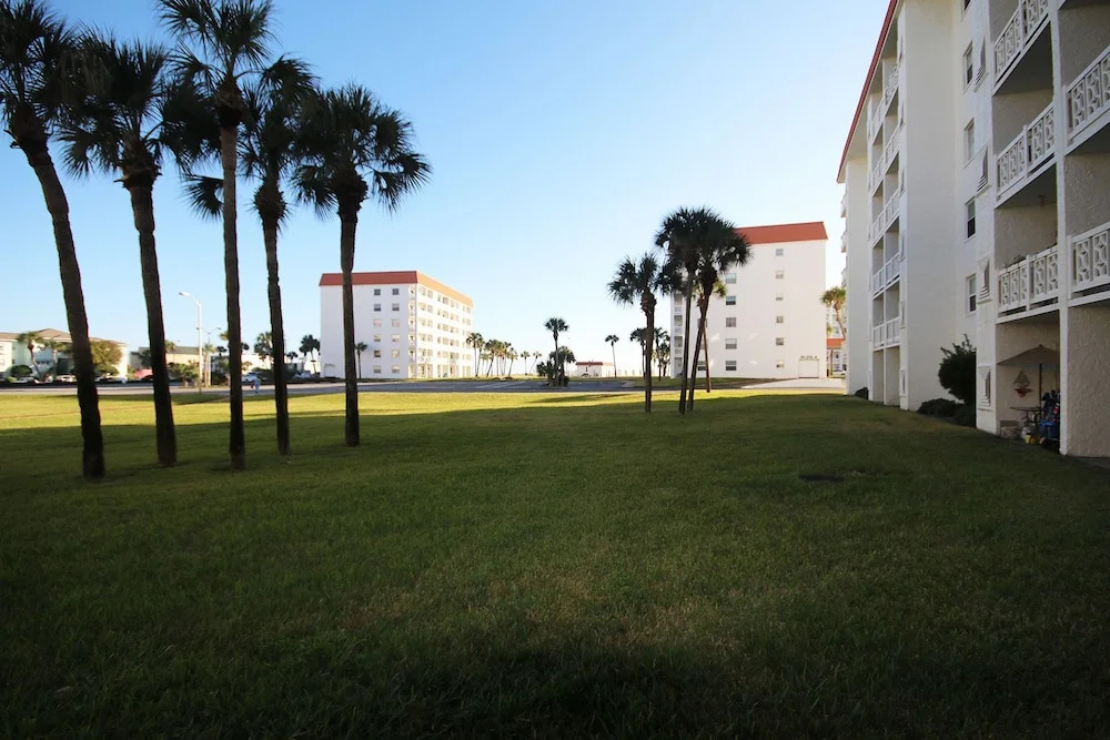 213 El Matador - Two Bedroom - Condo