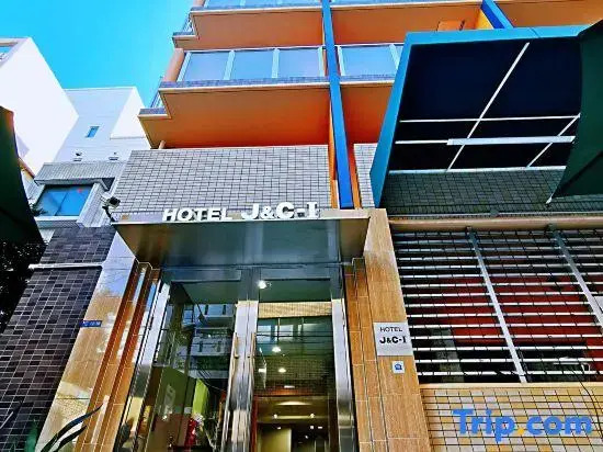 Hotel J&C-I