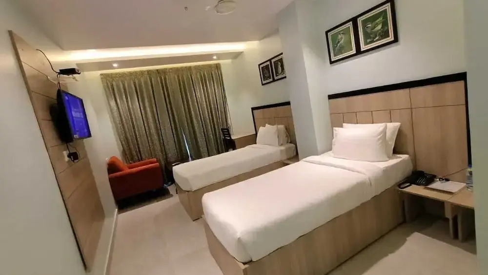 Vbrance - Luxury Boutique Hotel