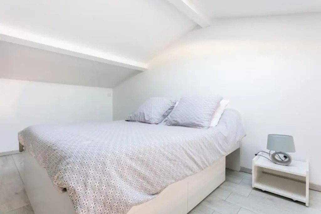 Studio meublé