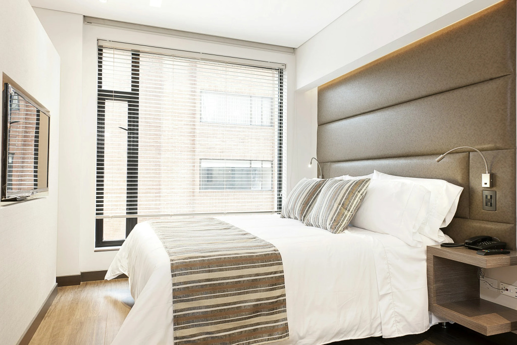 Bs Rosales Hotel And Suites