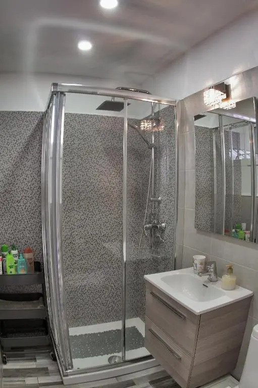 Geremy's boutique vivienda VV A-38-4-2068