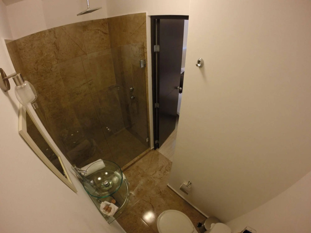 Condesa 185