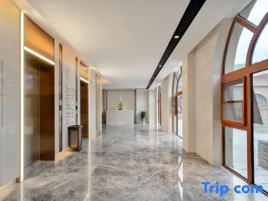 Lavande Hotel  (Yan 'an Holy Valley Jin Yan 'an Hotel)