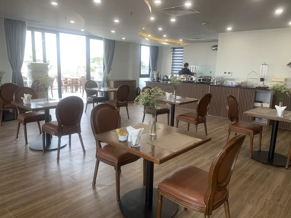 PH Hotel & Apartment