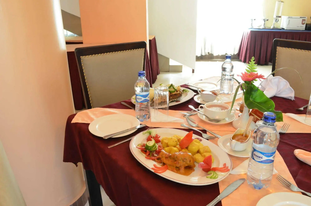 Royal City Hotel