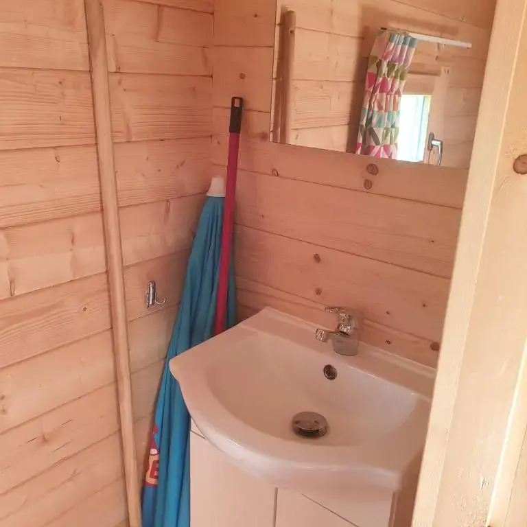 Camping Alkenhaer Appelscha Blokhut Plus