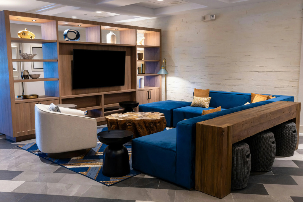 DoubleTree by Hilton Tinton Falls-Eatontown