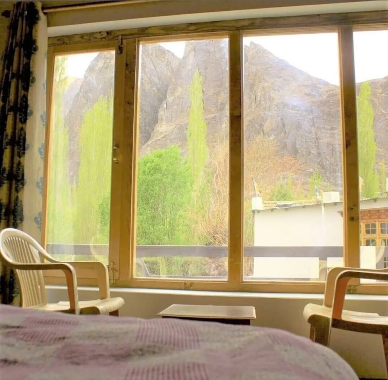 Shorkhan Guest House