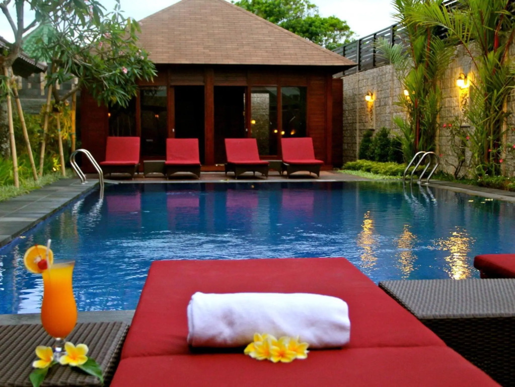 Ari Putri Hotel