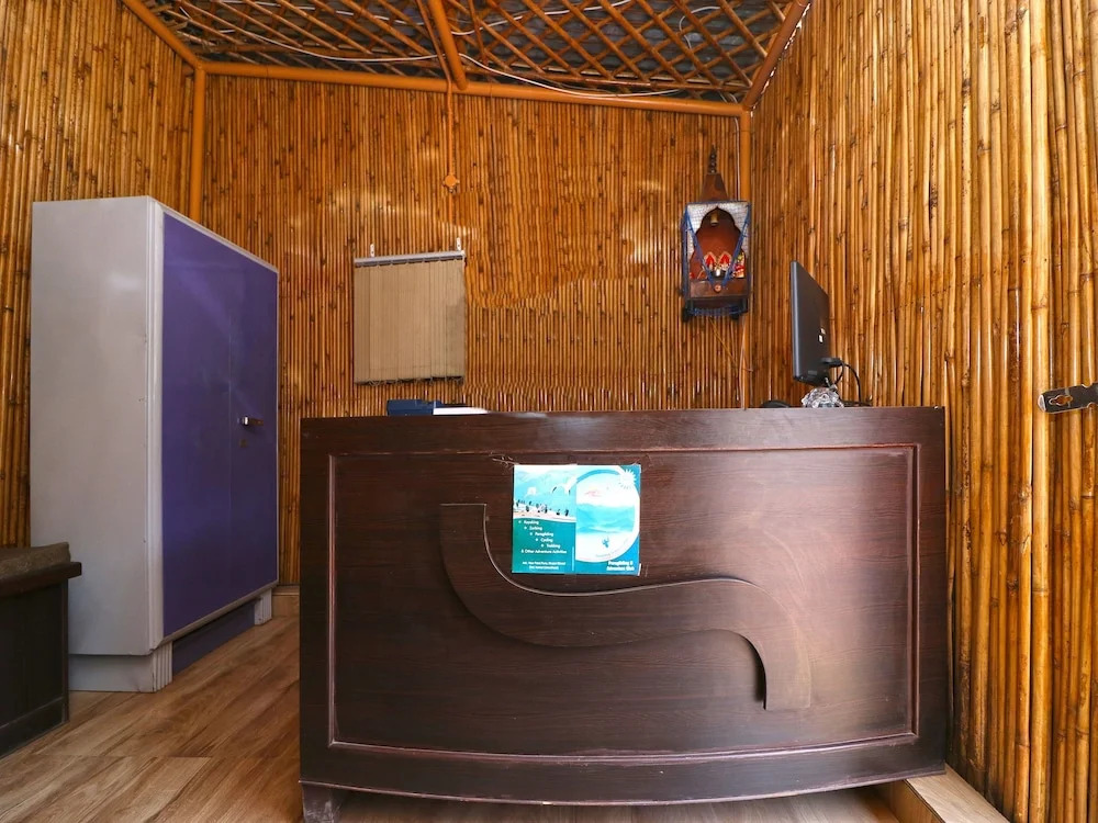 Damyanti Hotel And Resort