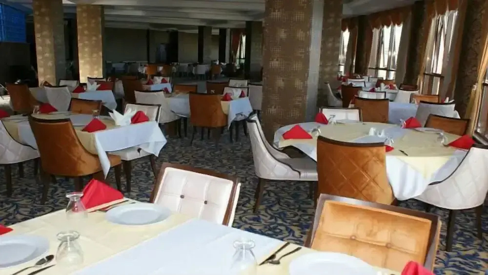 Nevan Suite Hotel