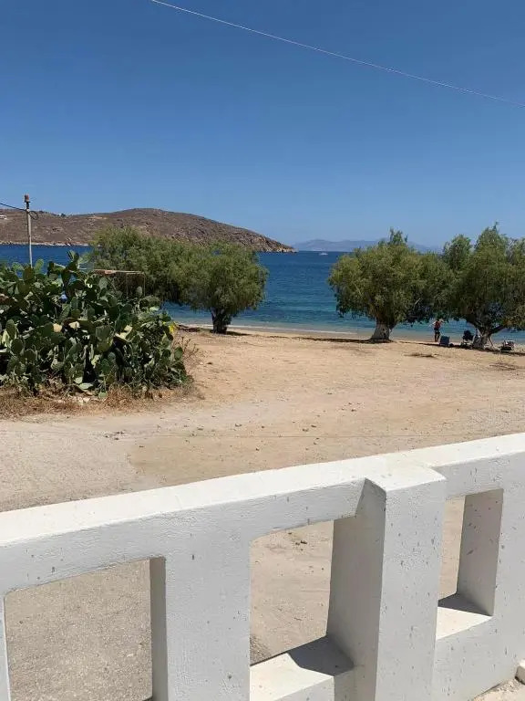 Studio on the beach, Leivadakia, Serifos