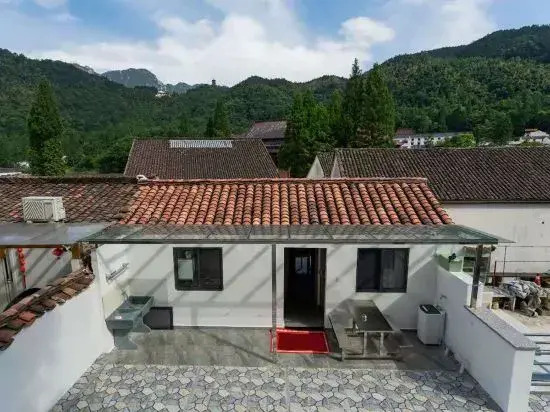 Jiuhuashan Xiangzili Homestay (Meat Body Palace Branch)