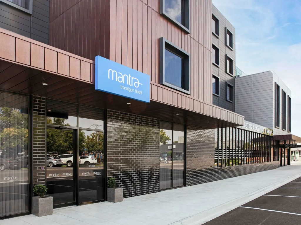 Mantra Traralgon