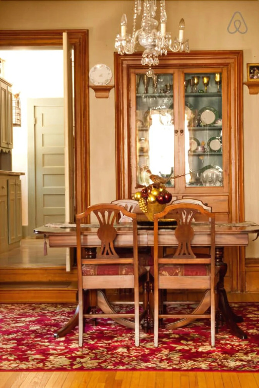 Pine Street Inn B&B