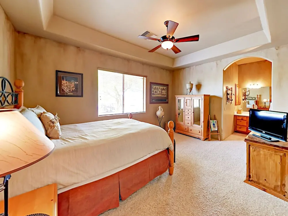 7130 E Saddleback St 15 Home 4 Bedrooms 3 Bathrooms Home