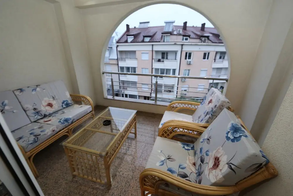 Villa Maki