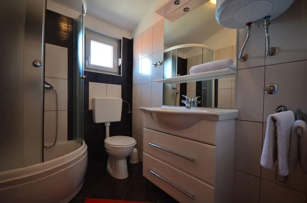 Apartments Brandis