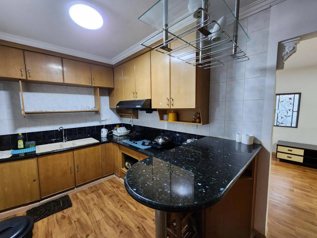 Own Private Jucuzzi POOL inside Sri Petaling Hse