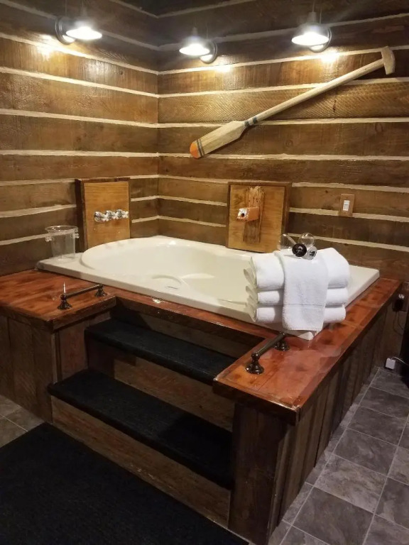 Vacationland Inn & Suites