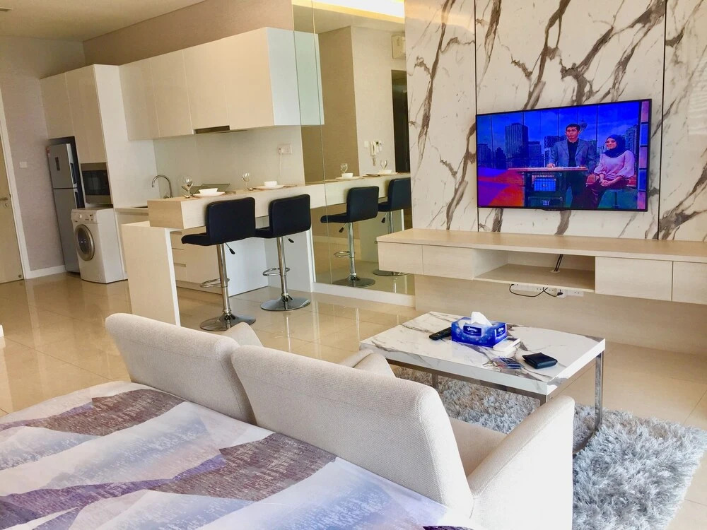 Baral Service Suites The Horizon Residences