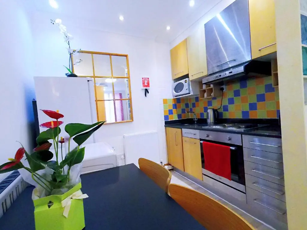 Flat 1 at 6 Taunton Mews