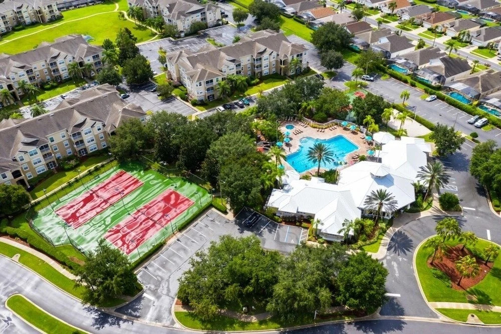 Immaculate 4 Bedrooms 3 Bathroom In Windsor Palms Villa by RedAwning