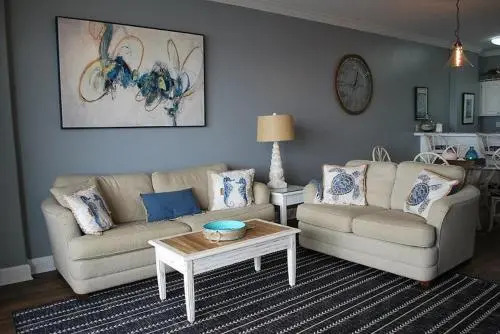 Grand Pointe 607