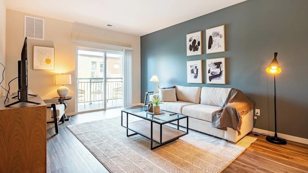 Landing Furnished Apartments - West Dallas
