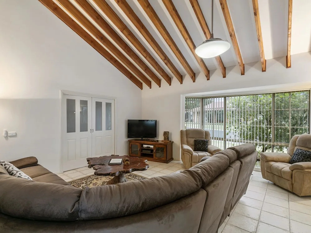 Seaholme - Wifi & Foxtel