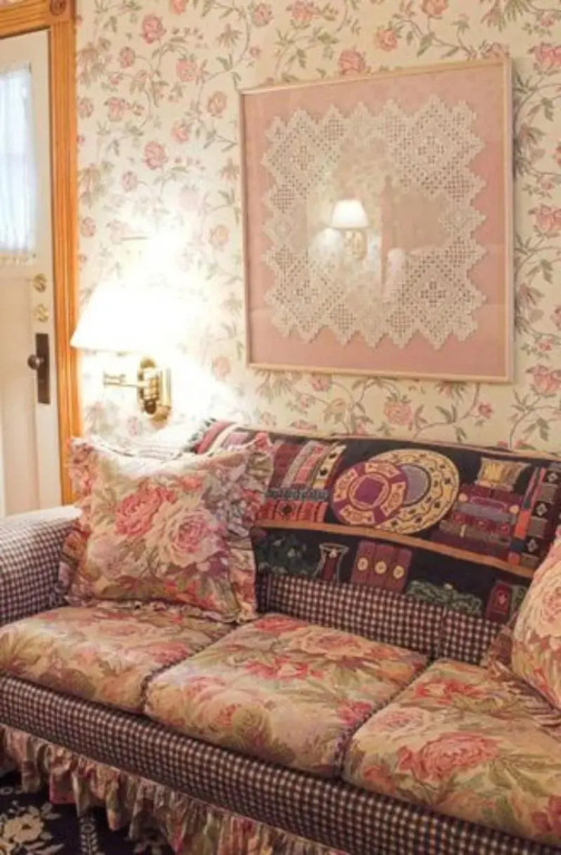 White Lace Inn