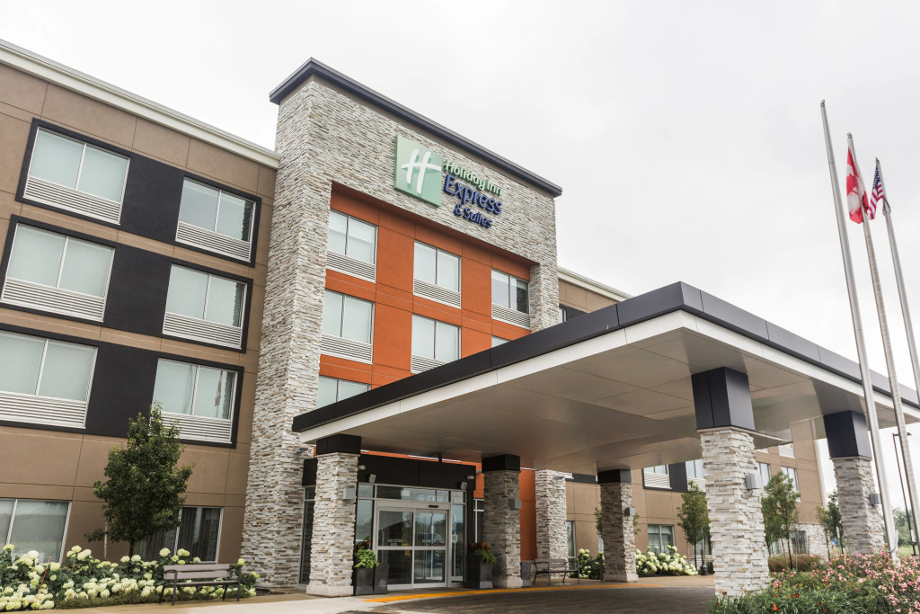 Holiday Inn Express & Suites - Welland