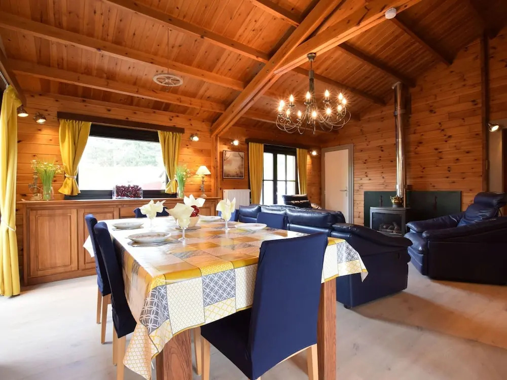 Renovated chalet near Durbuy