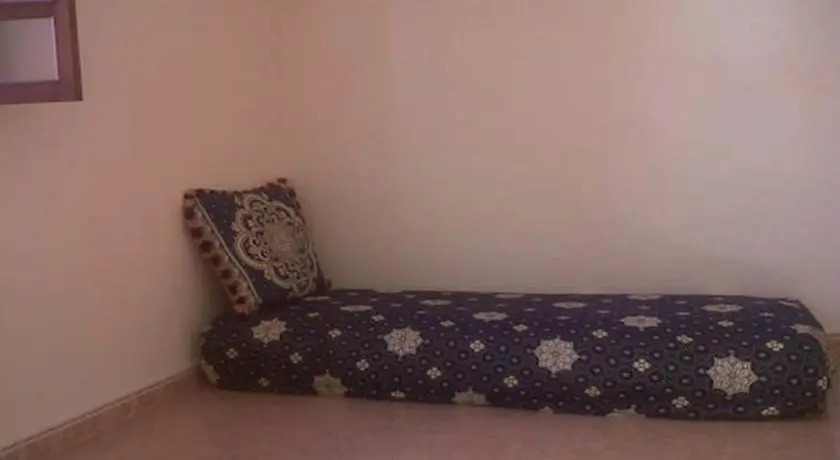 Sun N Surf Guest House