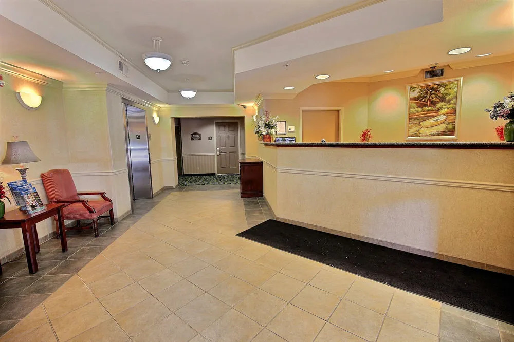 InTown Suites Extended Stay Newport News VA - I-64