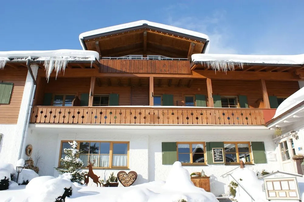 Landhaus Mucha - Ferienwohnungen