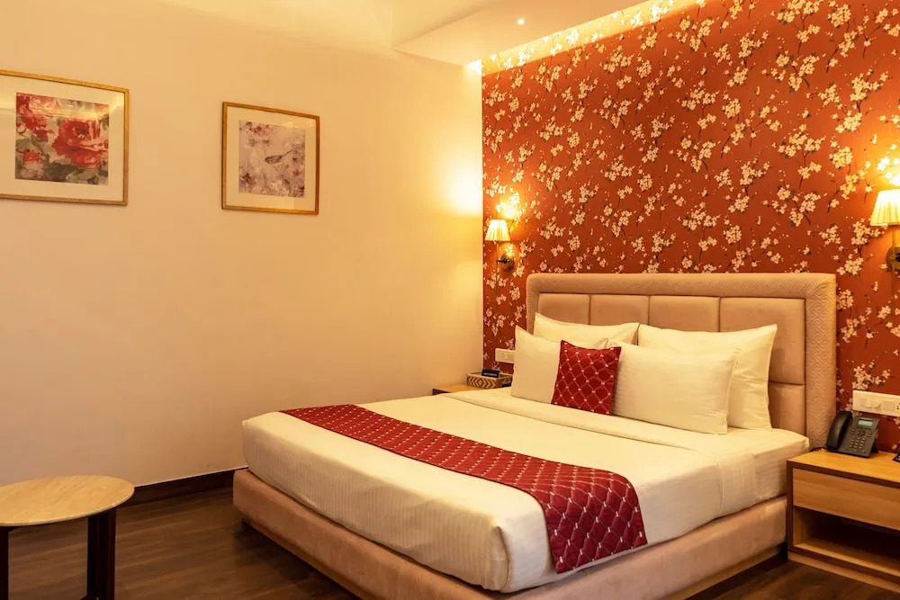 Palasa Hotel