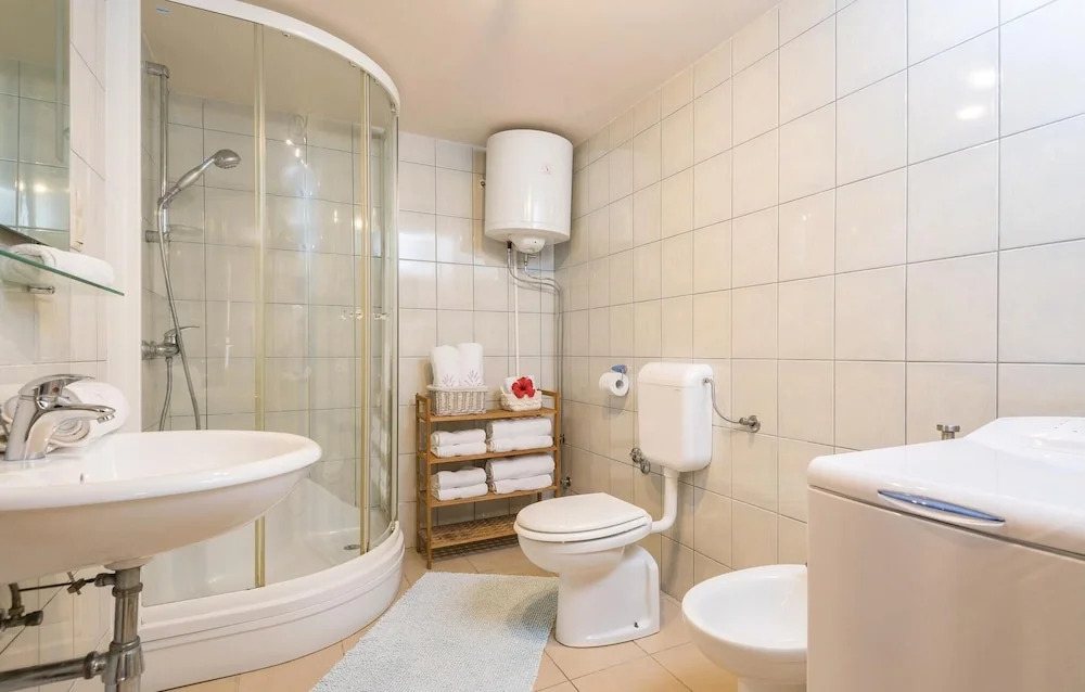 Awesome Home in Orebic With Wifi and 4 Bedrooms