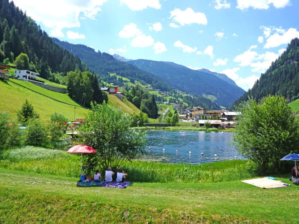 Apartment Hirsch See