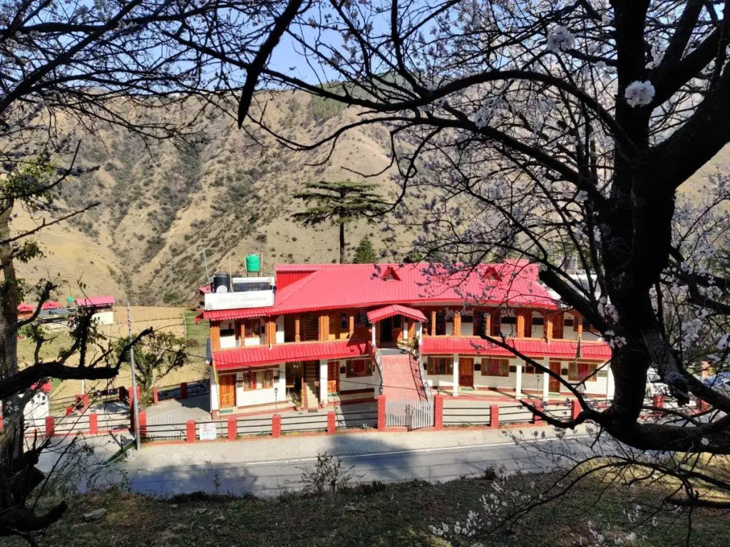 Hotel Burans & Restaurant