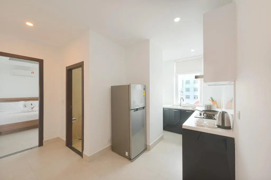 Queen Mansion Hotel & Stays