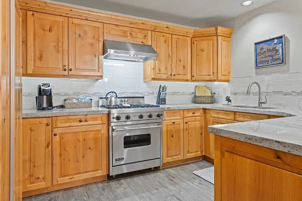 Trail's End Lodge at Deer Valley Resort - Two Bedroom Residence with Spa #404 2 Condo
